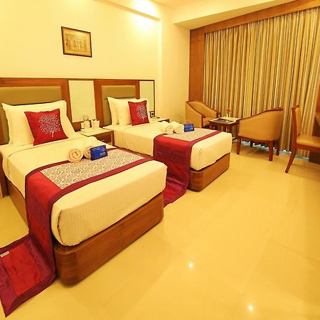 Hotel Arcadia Regency Alappuzha Екстер'єр фото