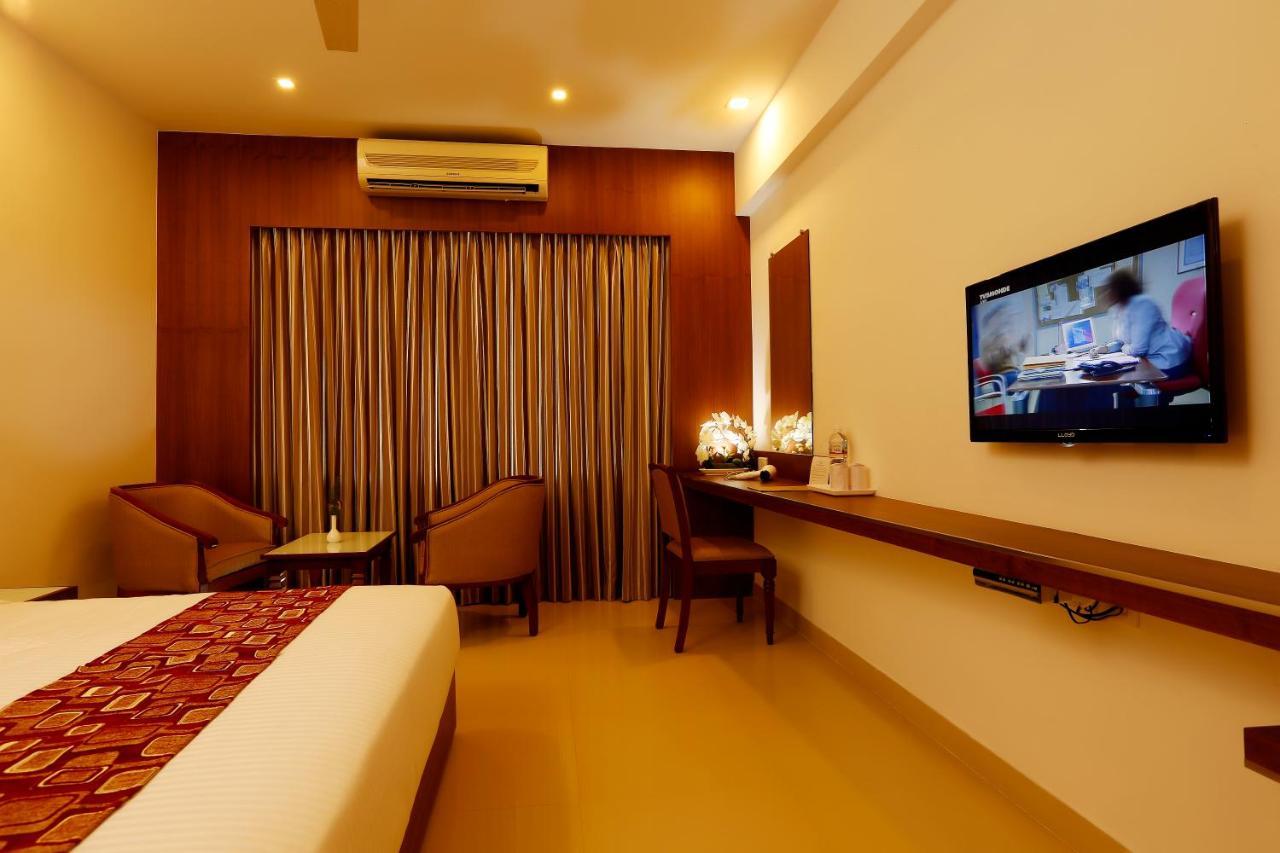 Hotel Arcadia Regency Alappuzha Екстер'єр фото