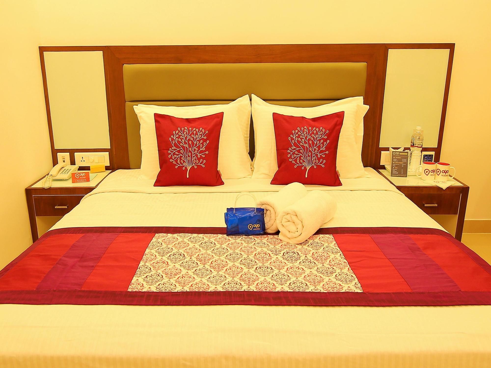 Hotel Arcadia Regency Alappuzha Екстер'єр фото