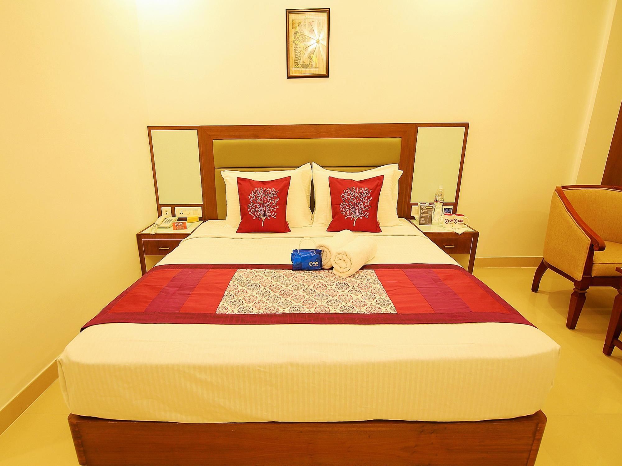 Hotel Arcadia Regency Alappuzha Екстер'єр фото
