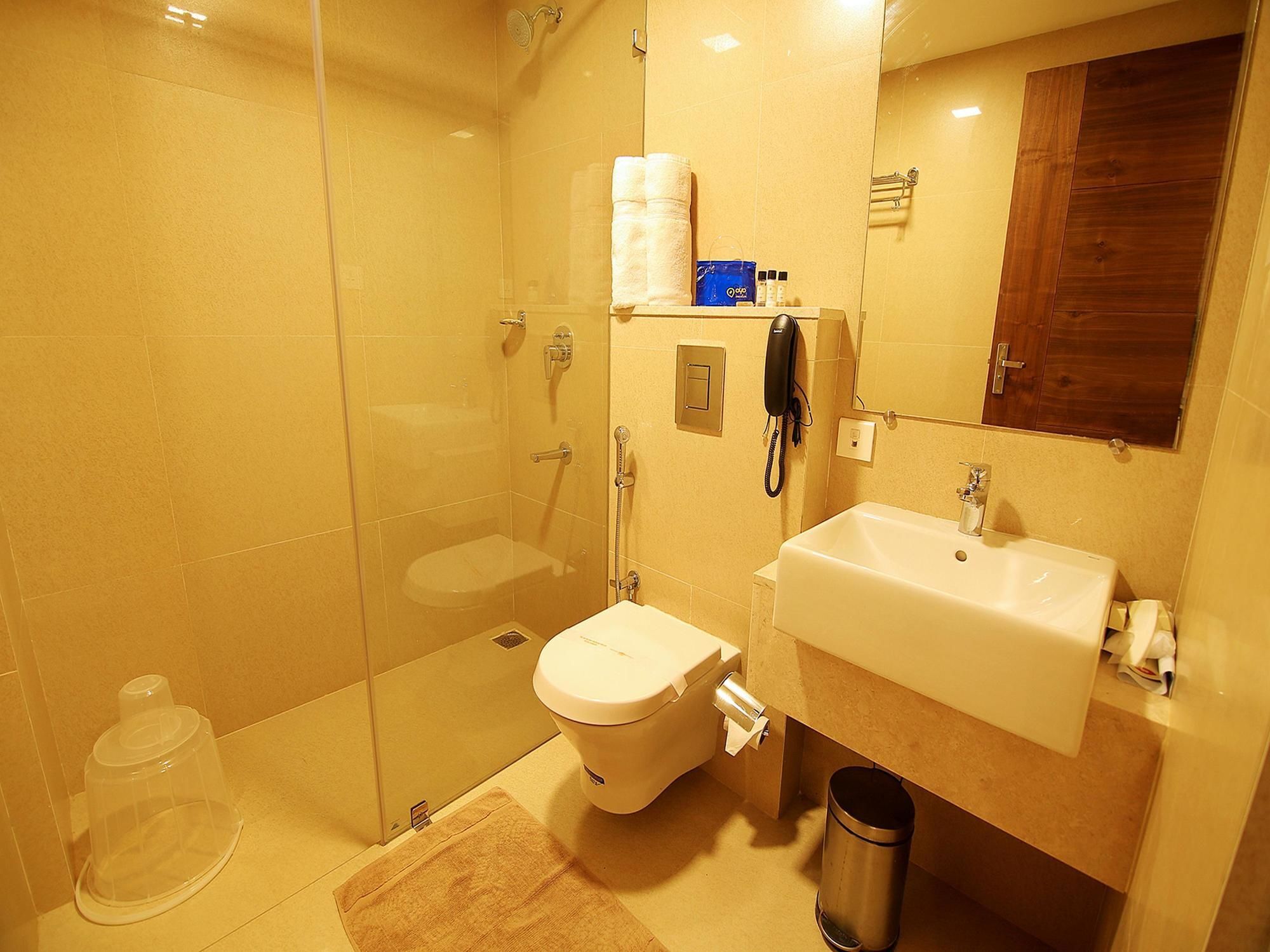 Hotel Arcadia Regency Alappuzha Екстер'єр фото